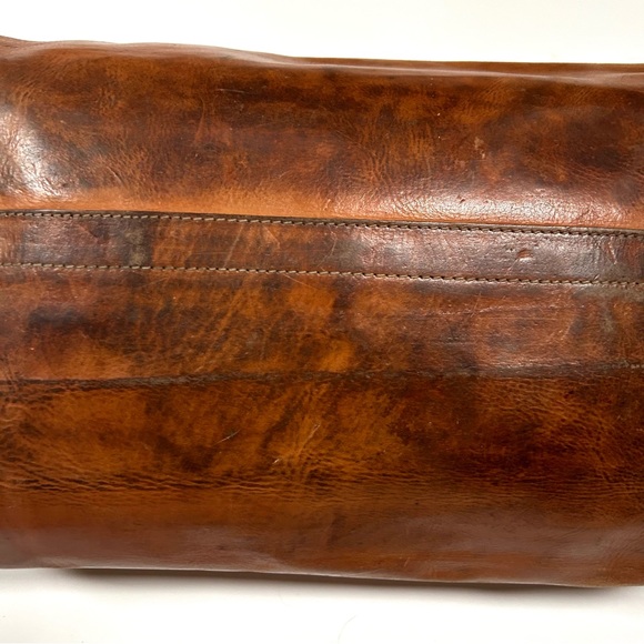 Vintage Leather Duffle bag - Picture 4 of 16